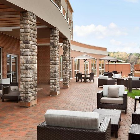 Courtyard By Marriott Boston Dedham/Westwood Hotel Kültér fotó