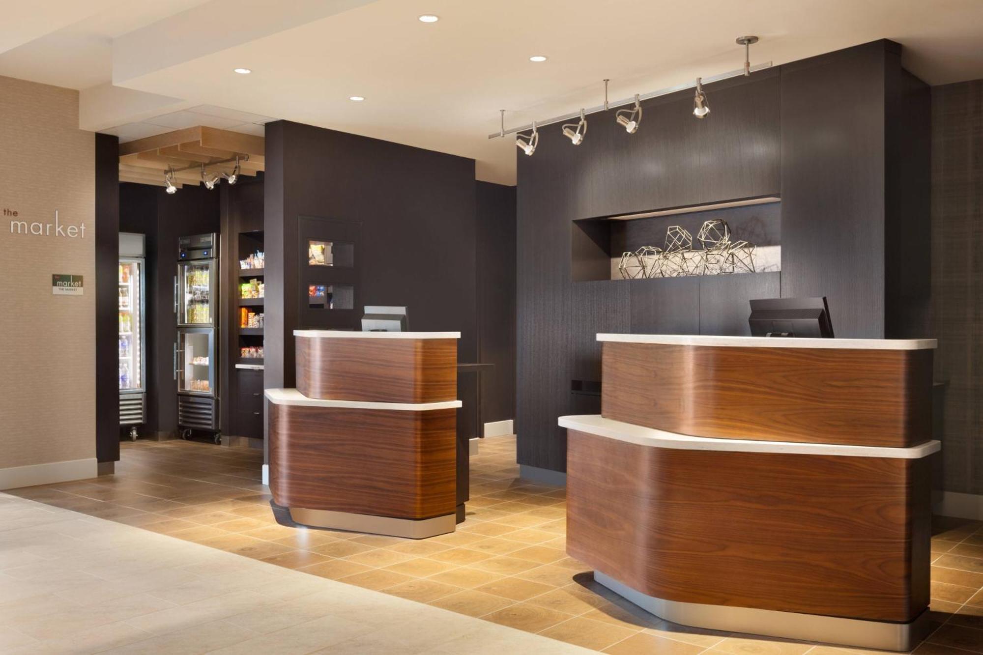 Courtyard By Marriott Boston Dedham/Westwood Hotel Kültér fotó